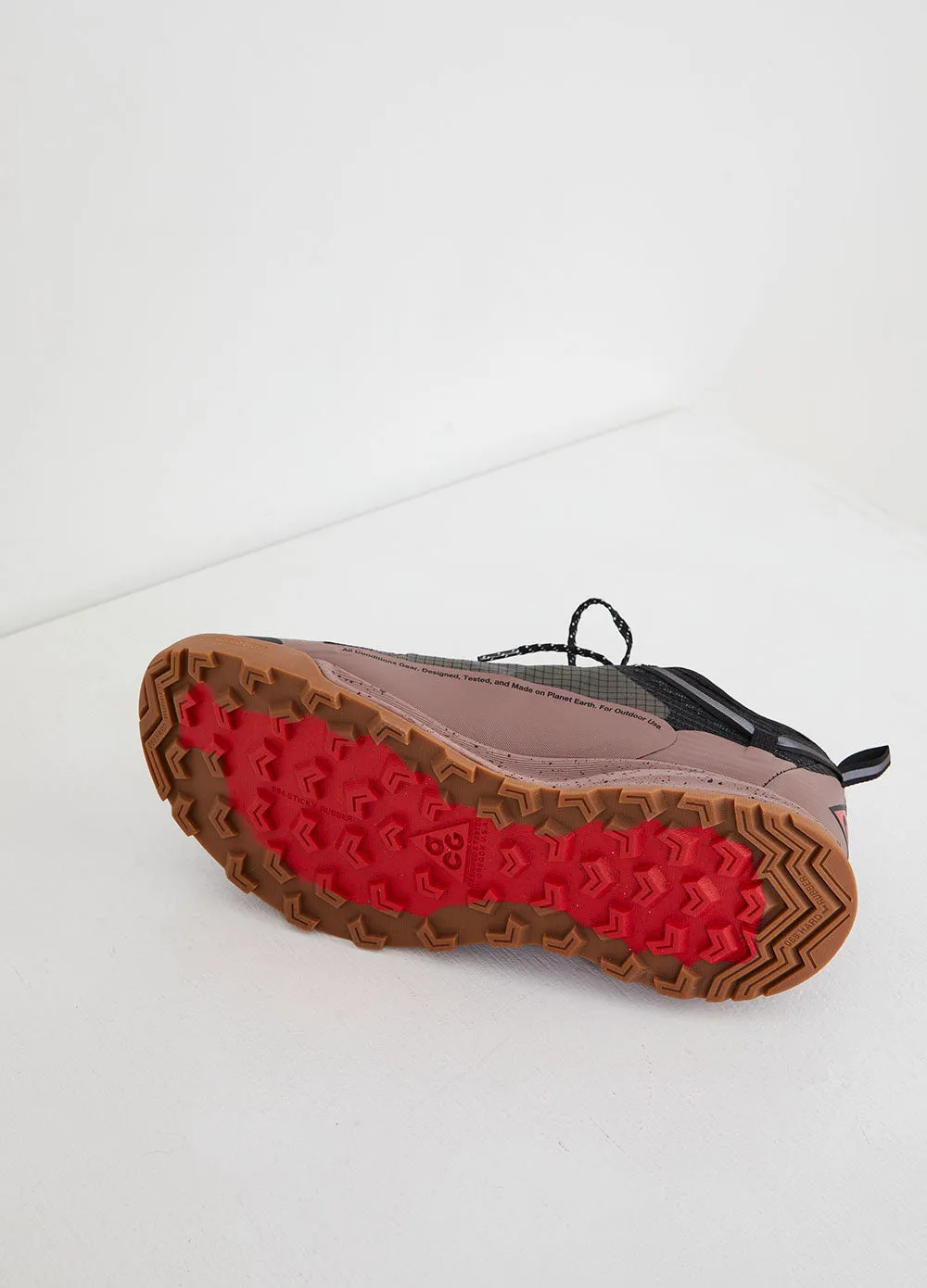 ACG Air Nasu 2 Sneakers