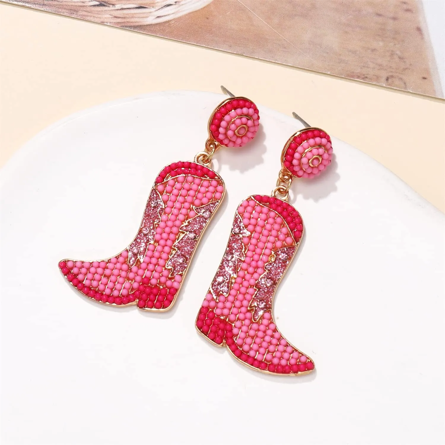 Beaded Cowboy Boot Earring Western Cowgirl Boots Earrings for Women Boho Shoes Dangle Drop Earrings Y2k Jewelry Party Gift
