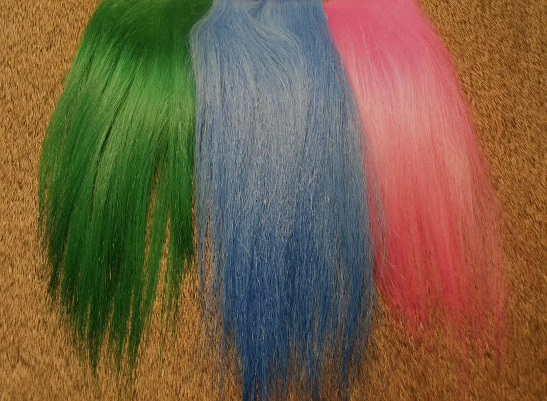 Cashmere Goat Streamer Hair