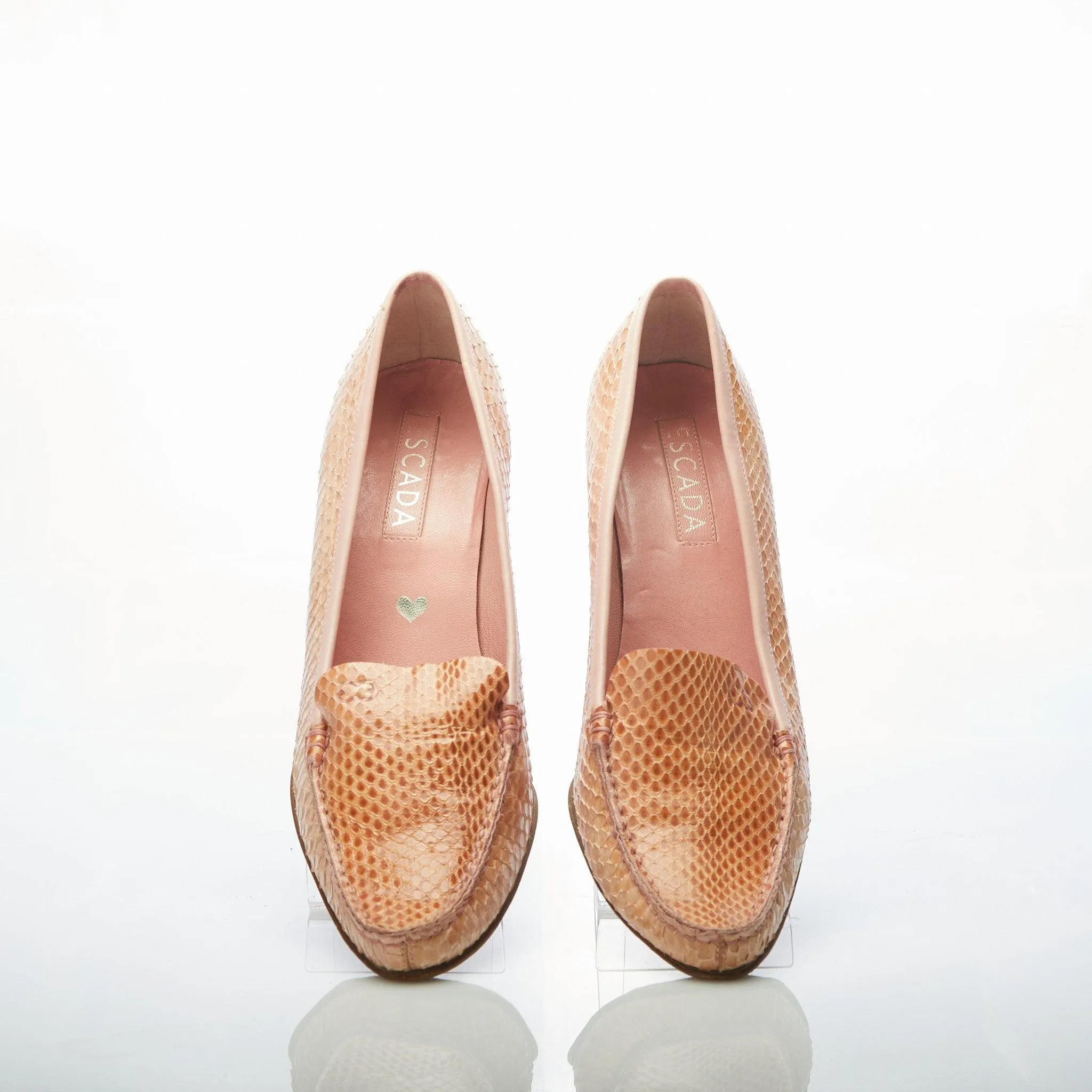 Escada Leather Pale Pink Handsewn Mocassin Heeled Shoe UK Size 7.
