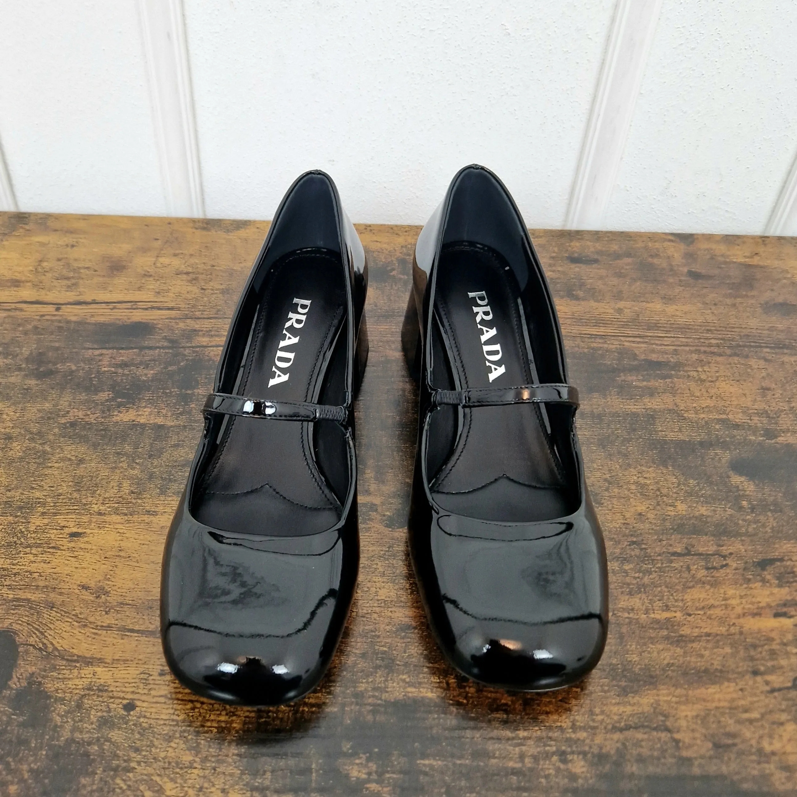 Prada | Mary jane vernice nera nr.36