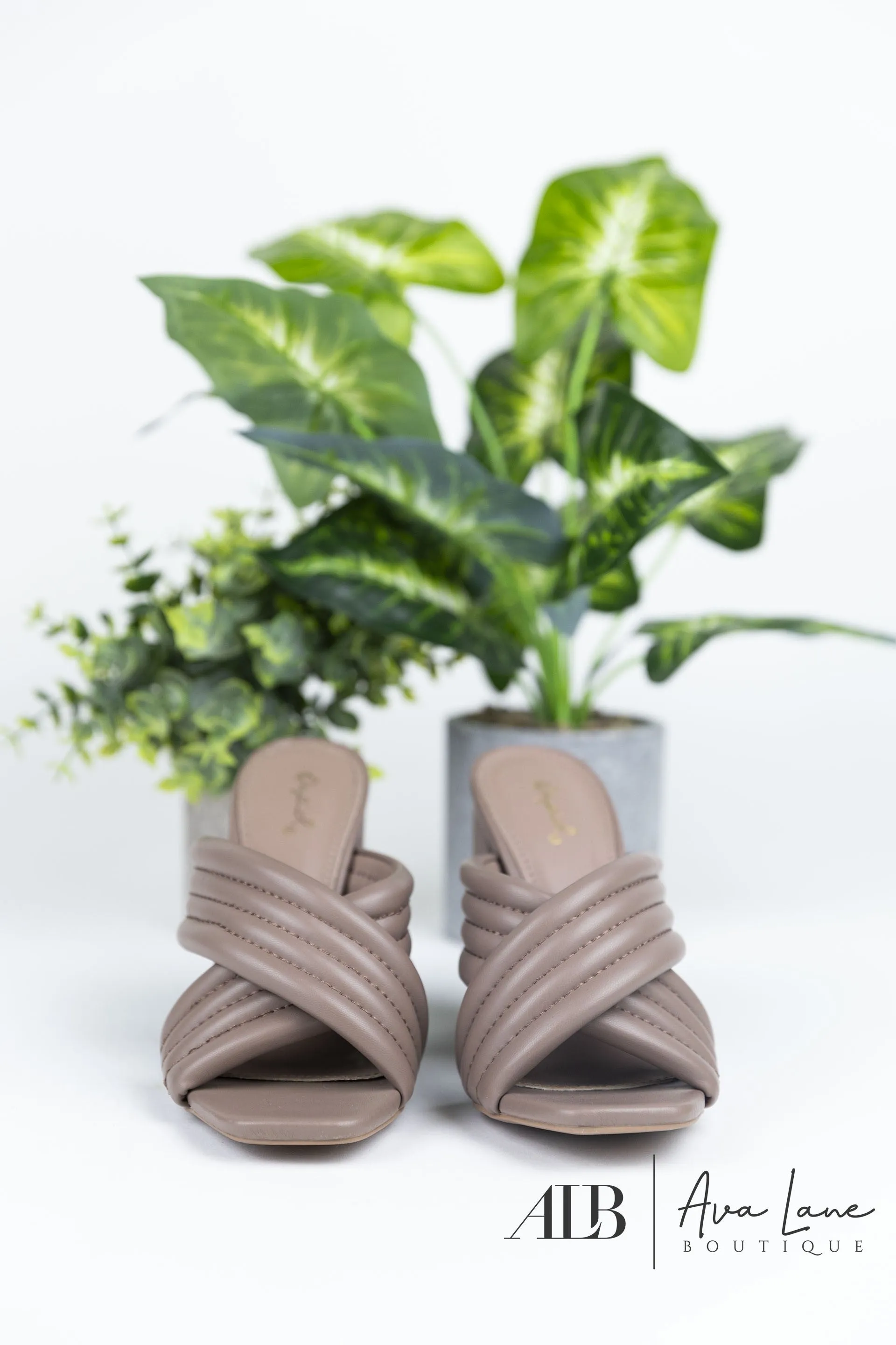 Qupid Cage Sandal